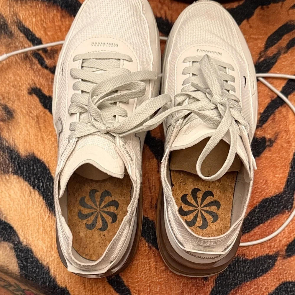 Nike Cream and Brown Waffle Sneakers